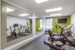 Fitness facility - Spark by Hilton Atlanta Airport South College Park (College Park)