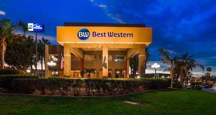 Best Western Yuma Mall Hotel & Suites