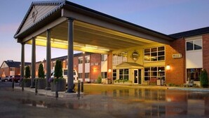 Exterior - Heritage Inn (Great Falls)