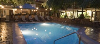 Heritage Inn