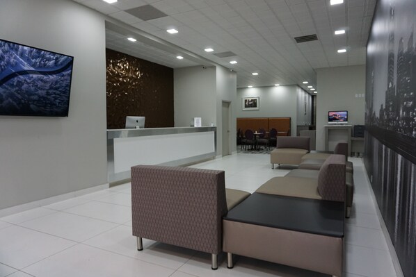 Sala de estar en el lobby