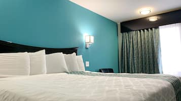 Desk, laptop workspace, rollaway beds, free WiFi