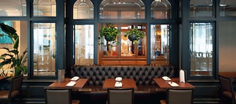 Delta Hotels by Marriott Montreal