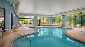 Una piscina techada
