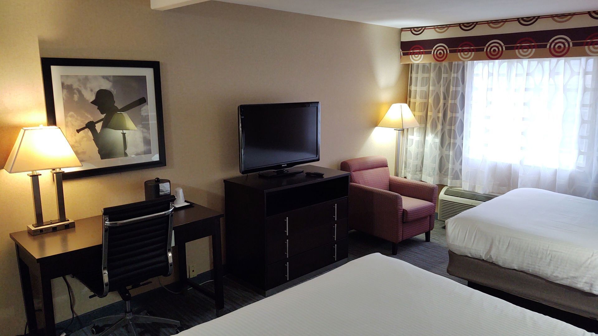 Soundproofing, iron/ironing board, free WiFi, bed sheets