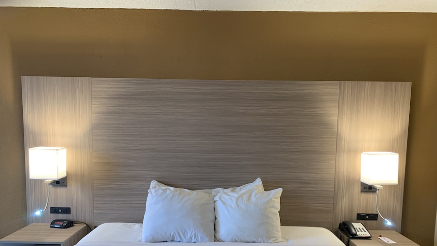 Ramada by Wyndham West Atlantic City