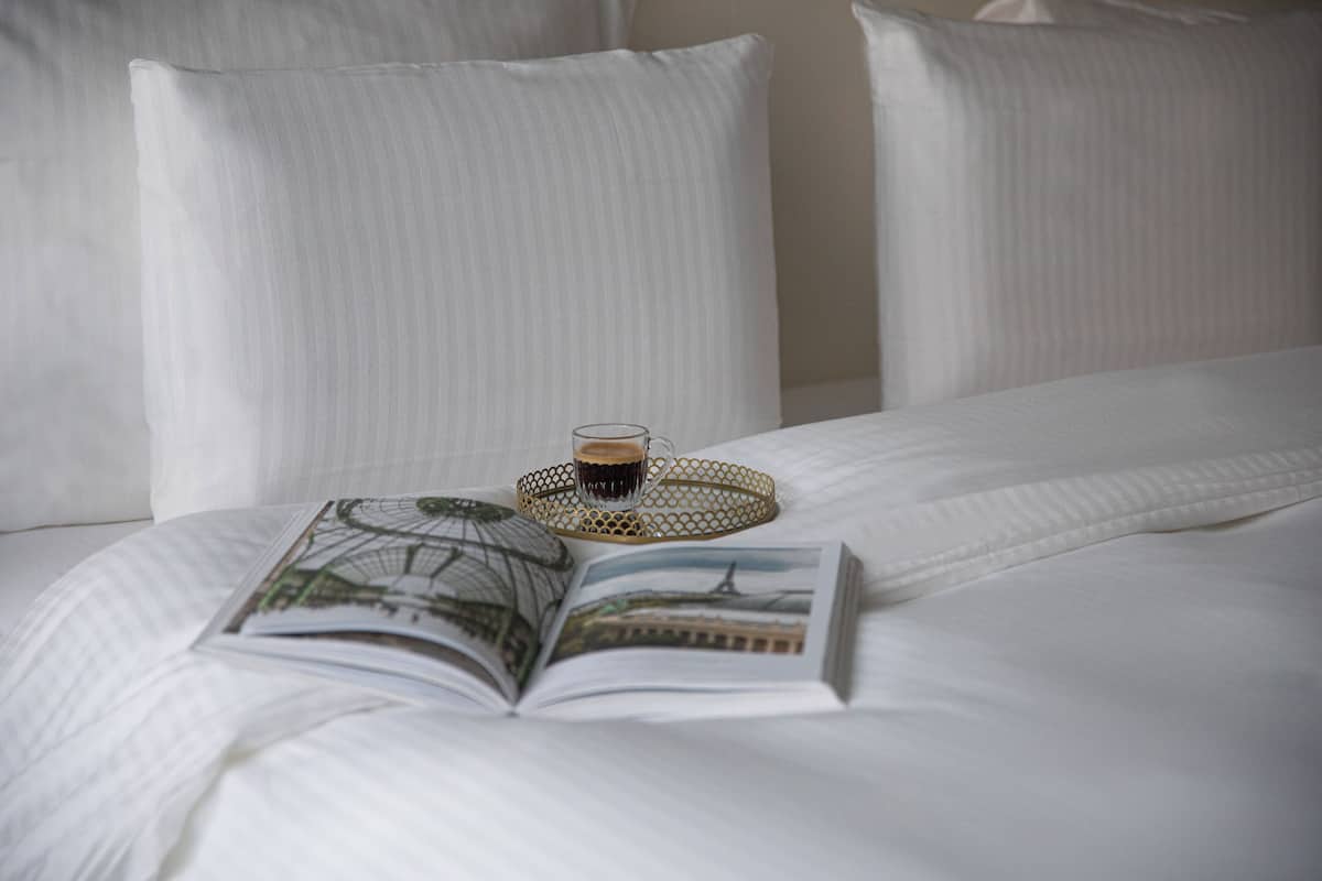 Premium bedding, in-room safe, desk, soundproofing