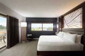 Premium bedding, pillow-top beds, in-room safe, desk