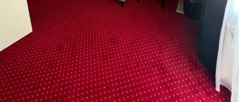 Panoramic-Einzelzimmer | Individuell dekoriert, individuell eingerichtet, Schreibtisch