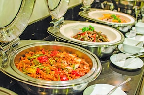 Daily full breakfast (KES 2800 per person)