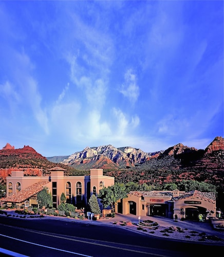 Best Western Plus Arroyo Roble Hotel & Creekside Villas