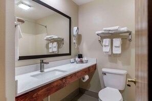 Standard Room, 1 King Bed, Jetted Tub