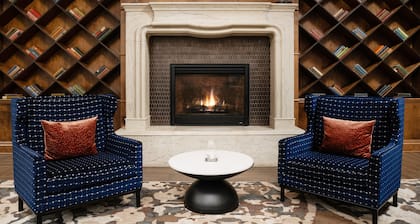 Hotel Indigo Baltimore Downtown by IHG