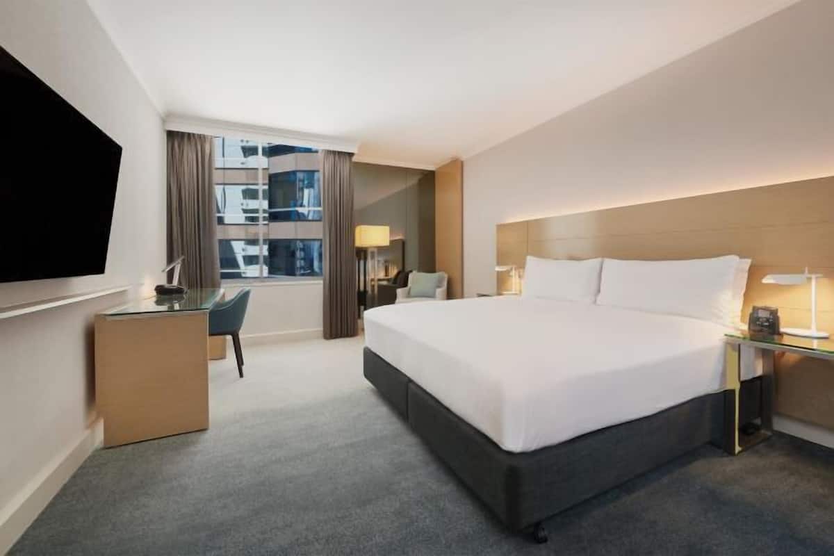 Hypo-allergenic bedding, pillowtop beds, minibar, in-room safe