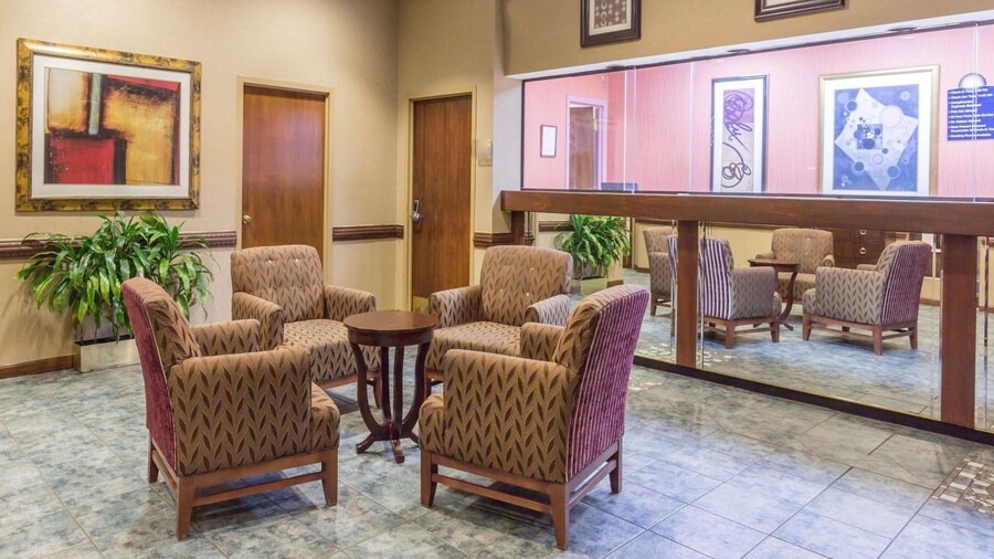 Days Inn by Wyndham Camp Springs/Andrews AFB DC Area