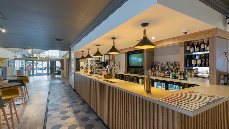 Holiday Inn Swindon by IHG