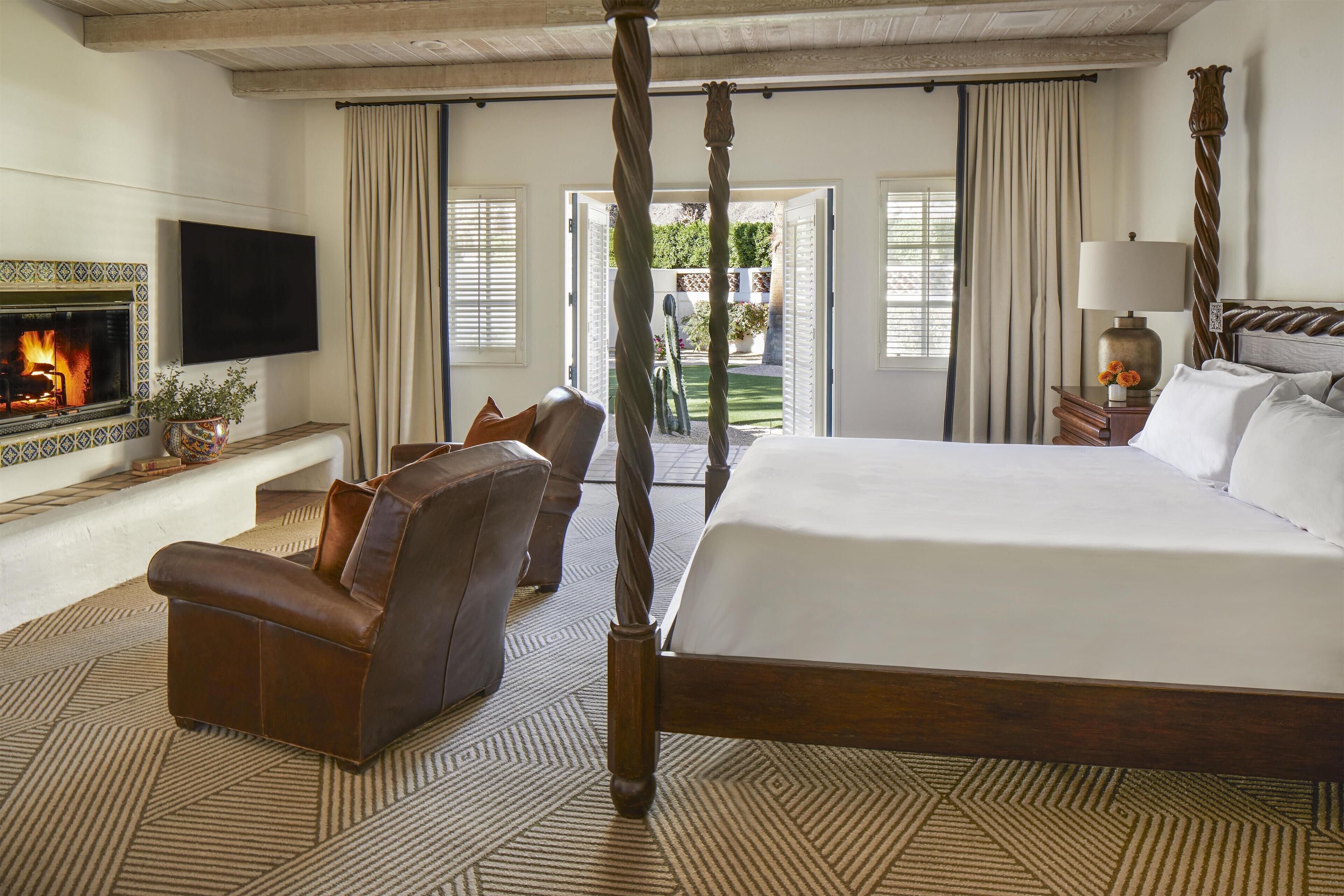 Suíte, 1 cama King e sofá-cama, lareira | Roupas de cama premium, frigobar, cofres nos quartos