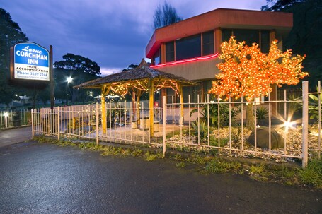 Fachada de la propiedad