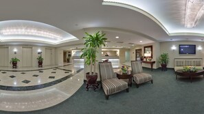 Lobby sitting area - Holiday Inn Washington-Georgetown (Washington)