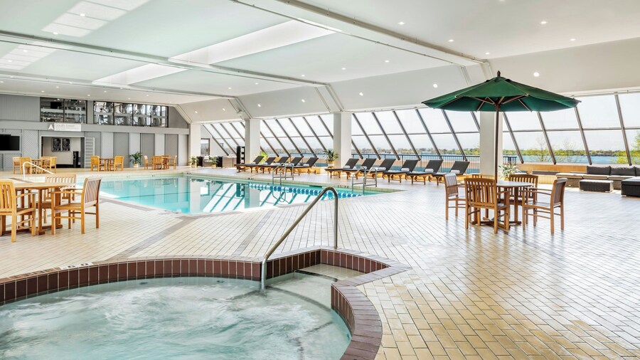 The Westin Harbour Castle, Toronto