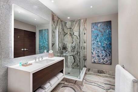 The Westin Harbour Castle, Toronto - Image 16