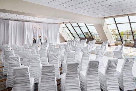 The Westin Harbour Castle, Toronto - Image 41