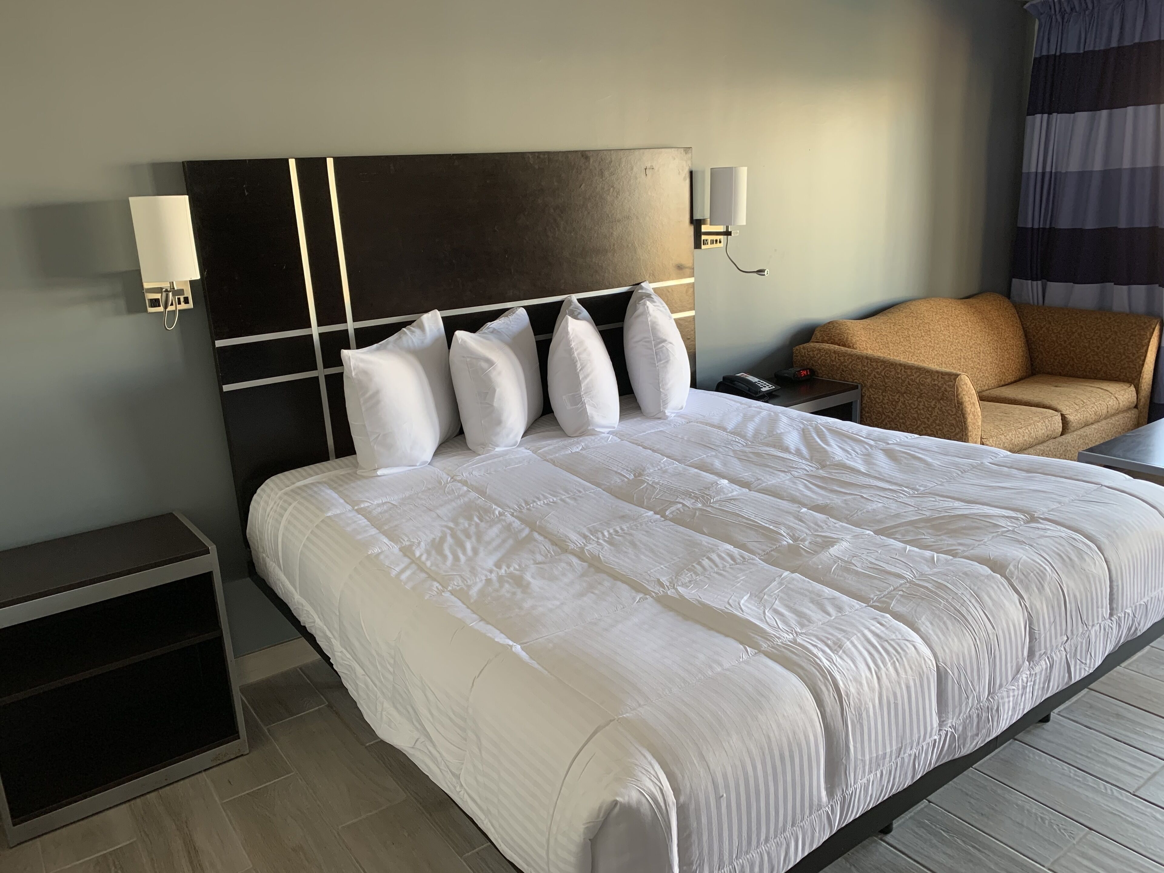 Camera Deluxe, 1 letto king con divano letto | Vista dalla camera