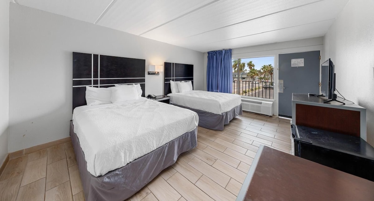 Port Isabel (TX) South Padre Island Lodge Hotel room