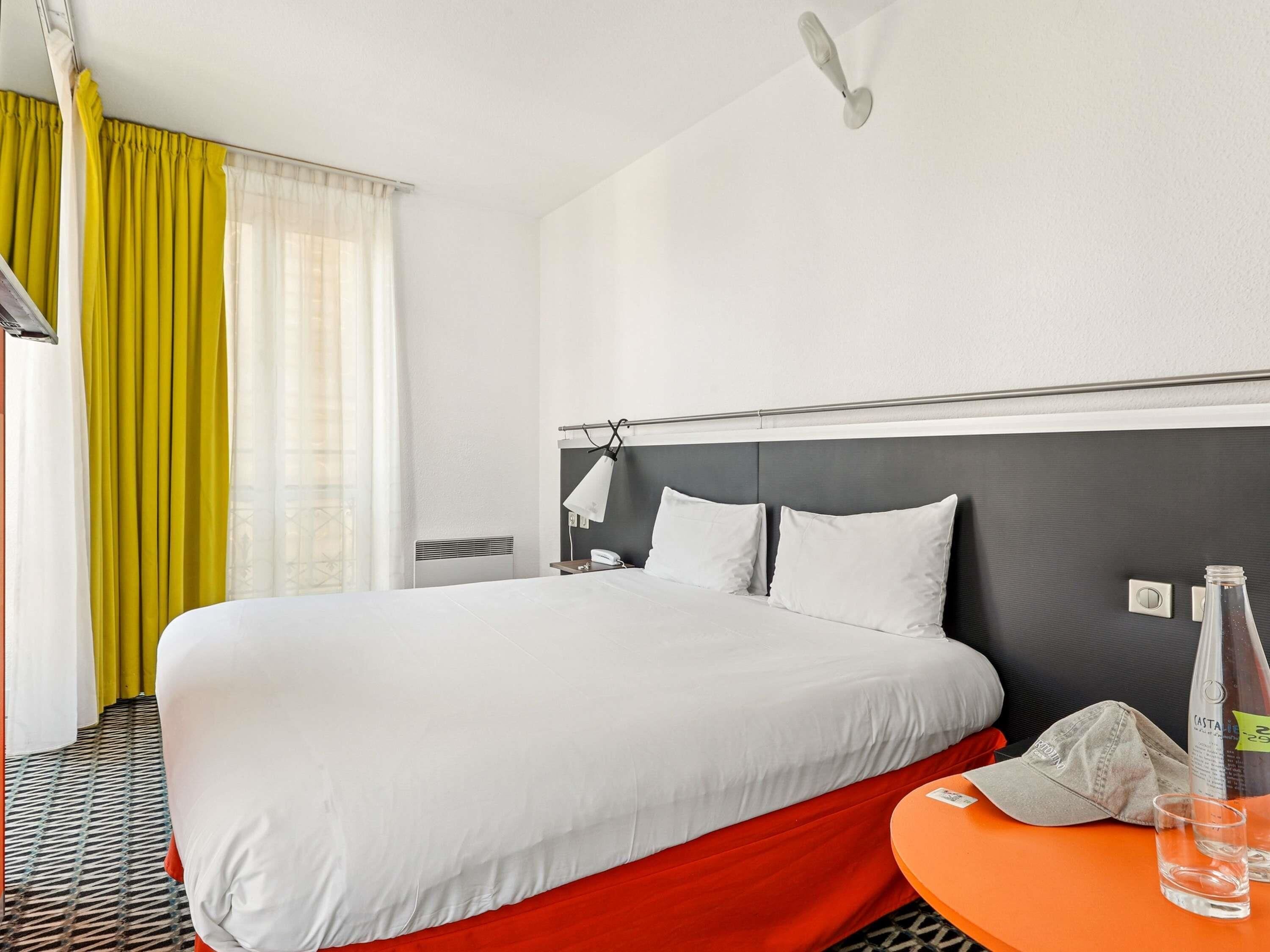 Standard Double Room, 1 Double Bed | Premium bedding, laptop workspace, blackout drapes, soundproofing