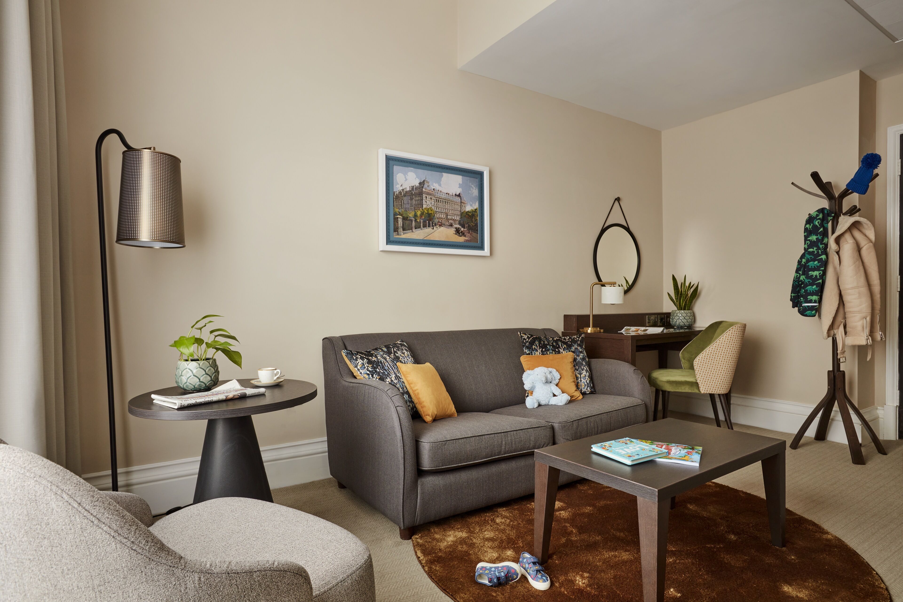 Classic Family Room | Premium bedding, pillowtop beds, free minibar, in-room safe