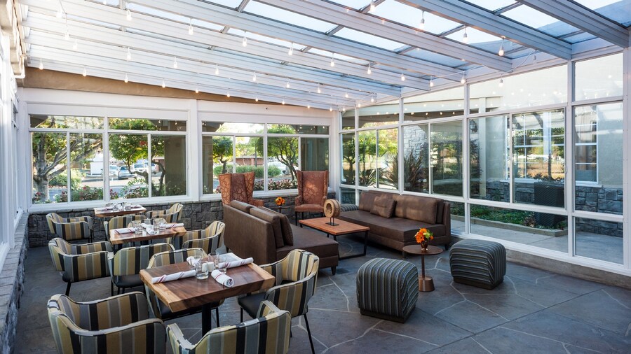 Hotel Indigo Napa Valley by IHG