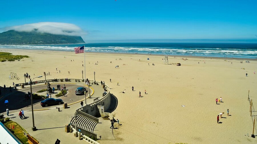 Promenade Inn & Suites Oceanfront
