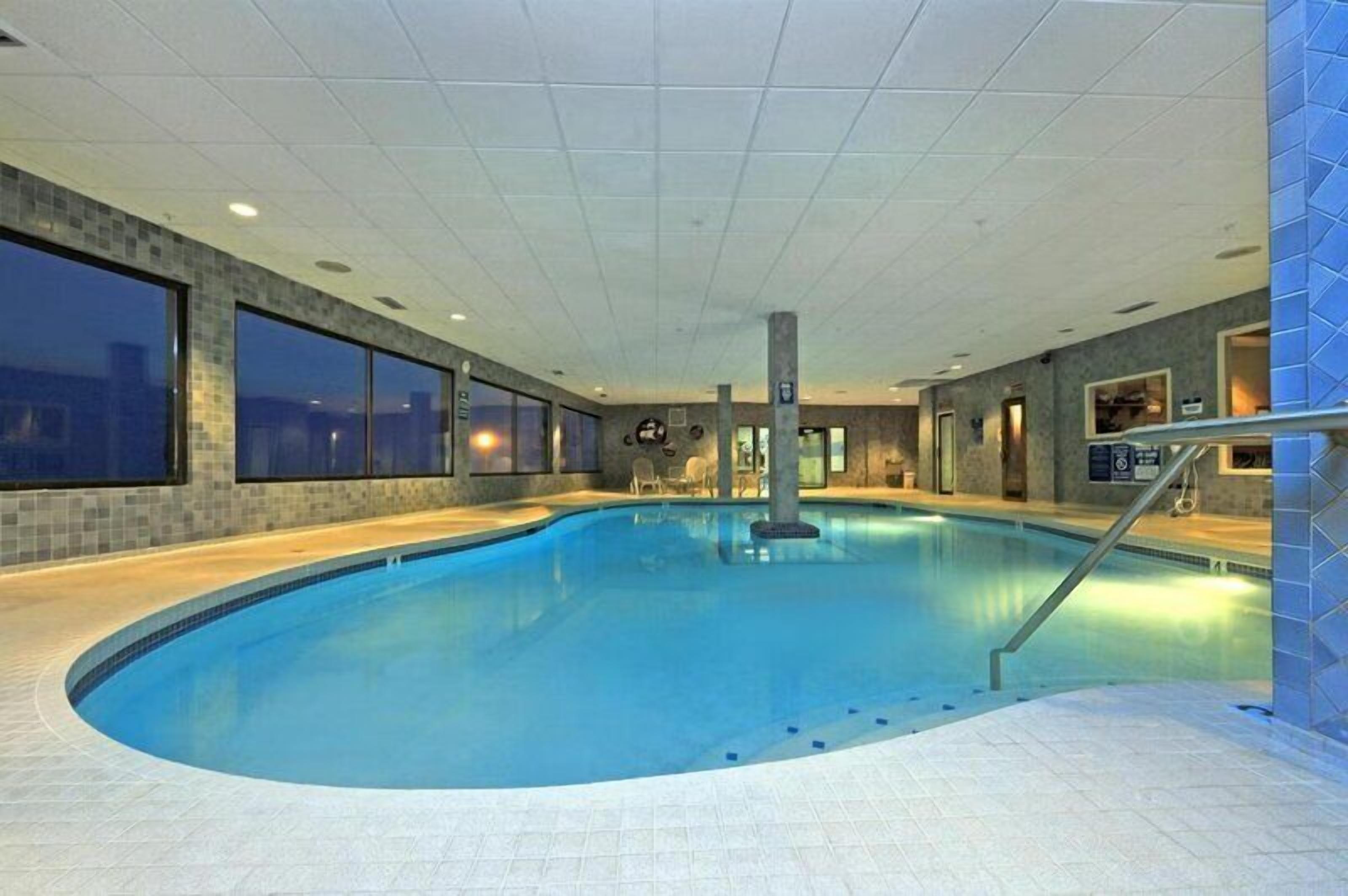 Una piscina techada