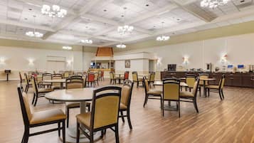 Desayuno buffet incluido todos los días