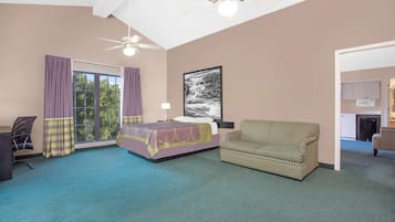 Studio Suite, Multiple Beds, Non Smoking | Desk, soundproofing, iron/ironing board, free cribs/infant beds