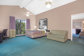 Studio Suite, Multiple Beds, Non Smoking | Desk, soundproofing, iron/ironing board, free cots/infant beds