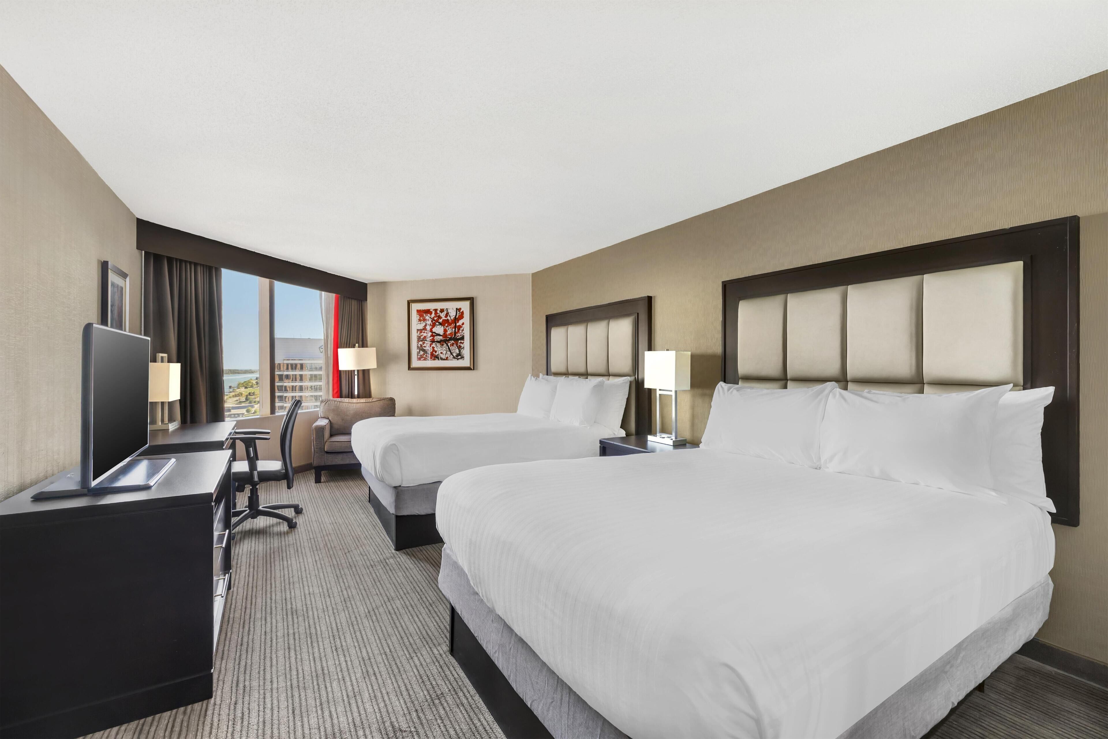 1 bedroom, premium bedding, down comforters, pillowtop beds