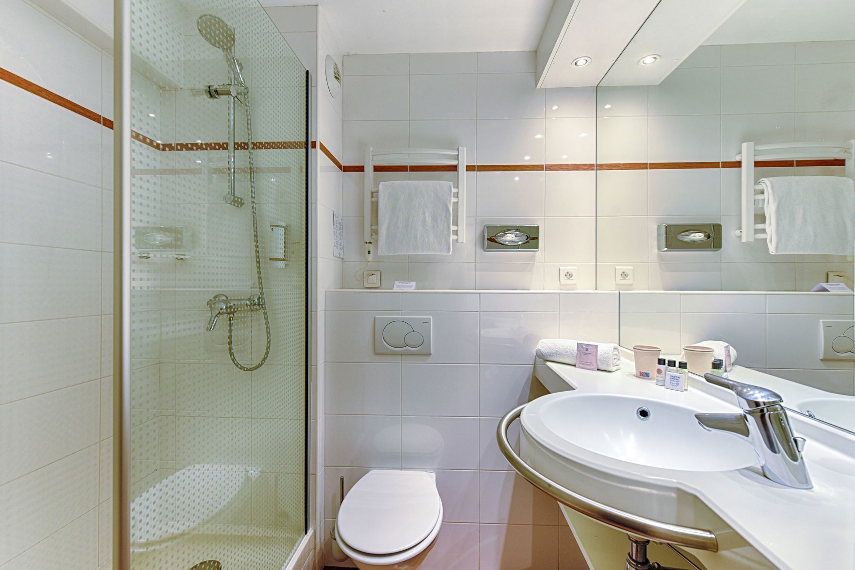 Bathroom | Free toiletries, hair dryer, towels, soap