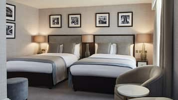 Premium bedding, in-room safe, desk, laptop workspace