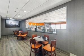 Petit déjeuner continental compris tous les jours