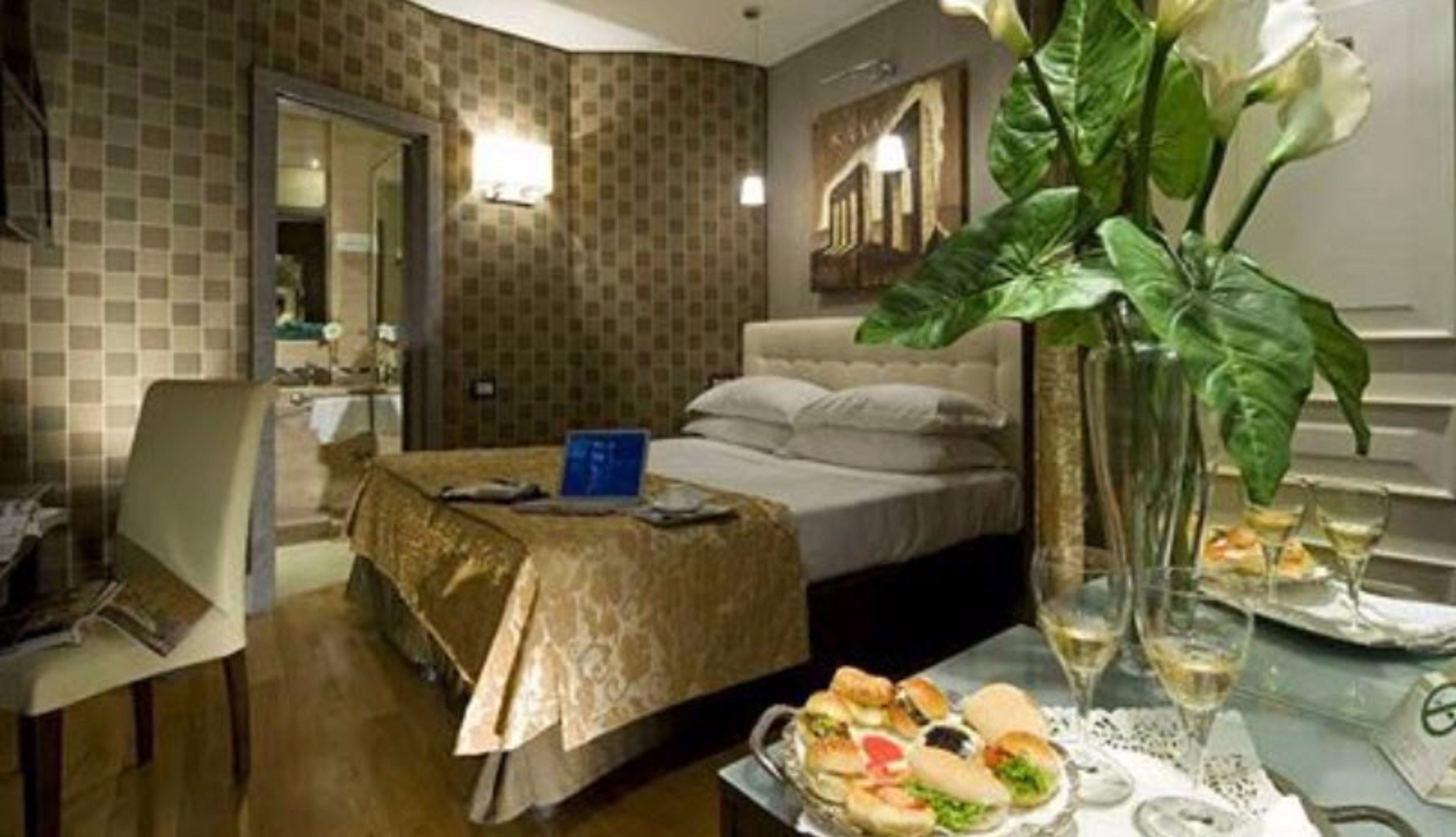 room service – dining