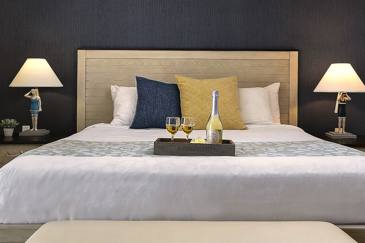 premium bedding, in-room safe, desk, iron/ironing board