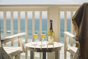Beach/ocean view