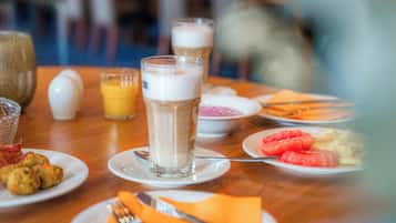 รวมอาหารเช้าแบบบุฟเฟ่ต์ ทุกวัน