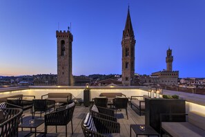 Rooftop terrace - Grand Hotel Cavour (Florence)