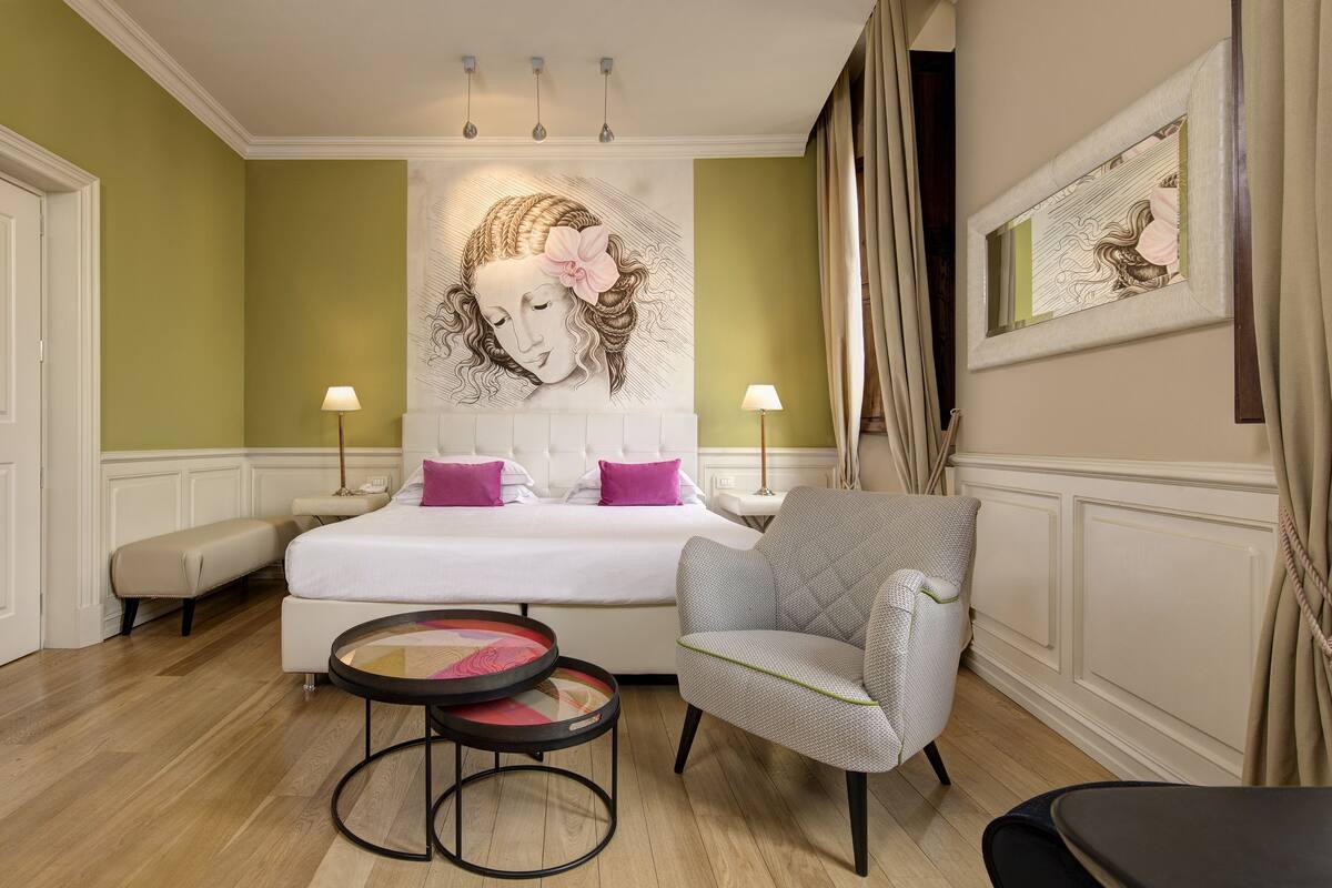 Chambre triple Deluxe | Literie hypoallergénique, minibar, coffre-fort, bureau