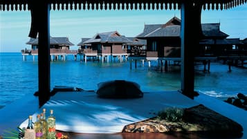 Hot stone massages, Swedish massages, Thai massages, 10 treatment rooms