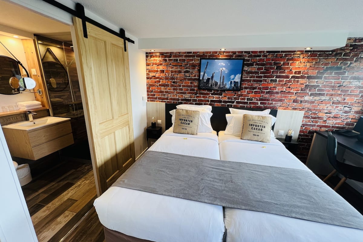 superior room, 2 single beds | 1 bedroom, premium bedding, individually decorated