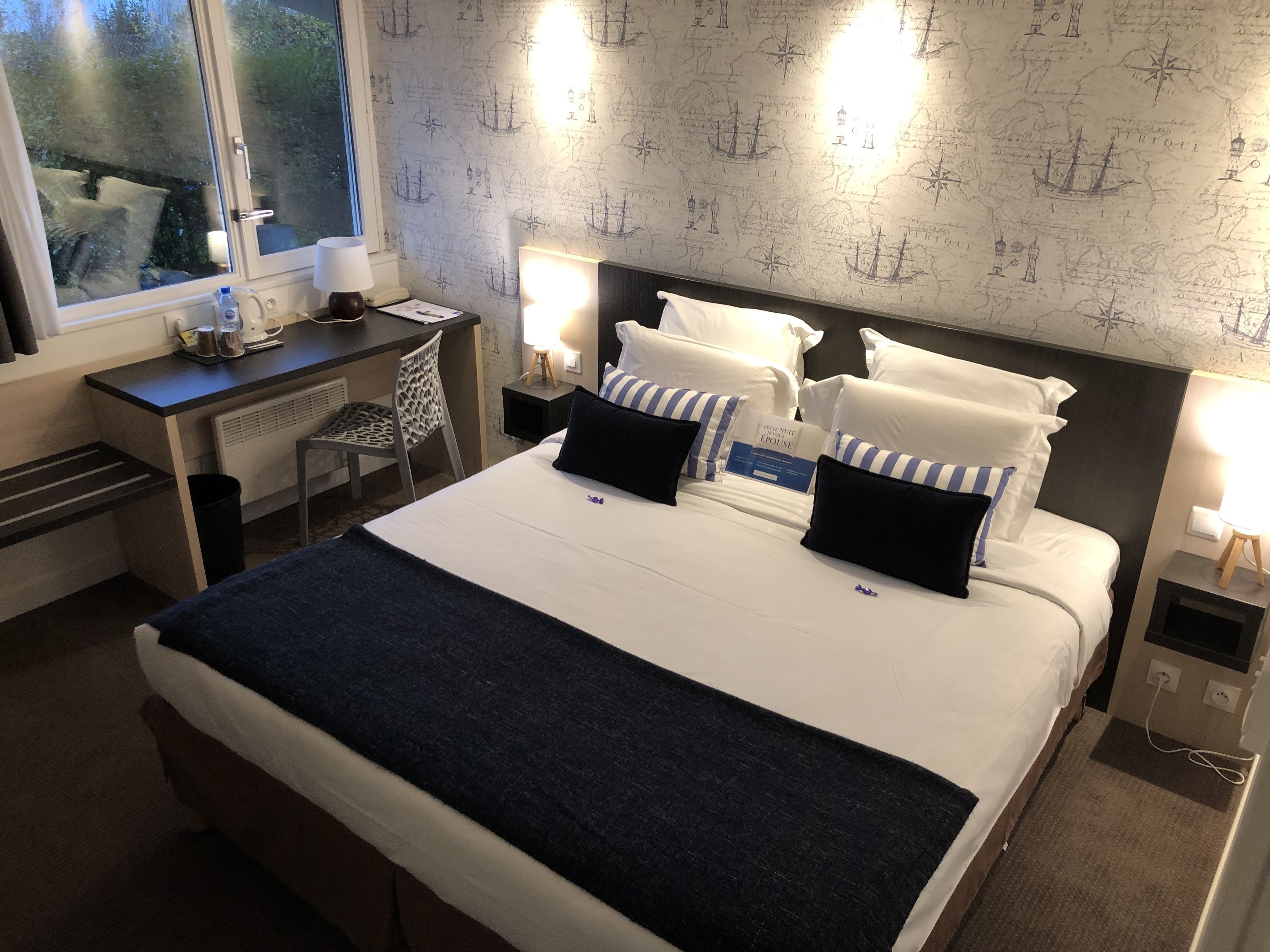 superior room, 1 king bed | 1 bedroom, premium bedding, individually decorated