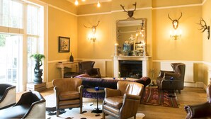Bar (on property) - Brooks County House (Ross-on-Wye)